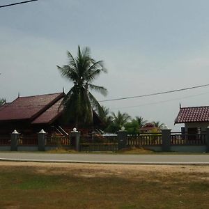 Bayu Beach Penarek